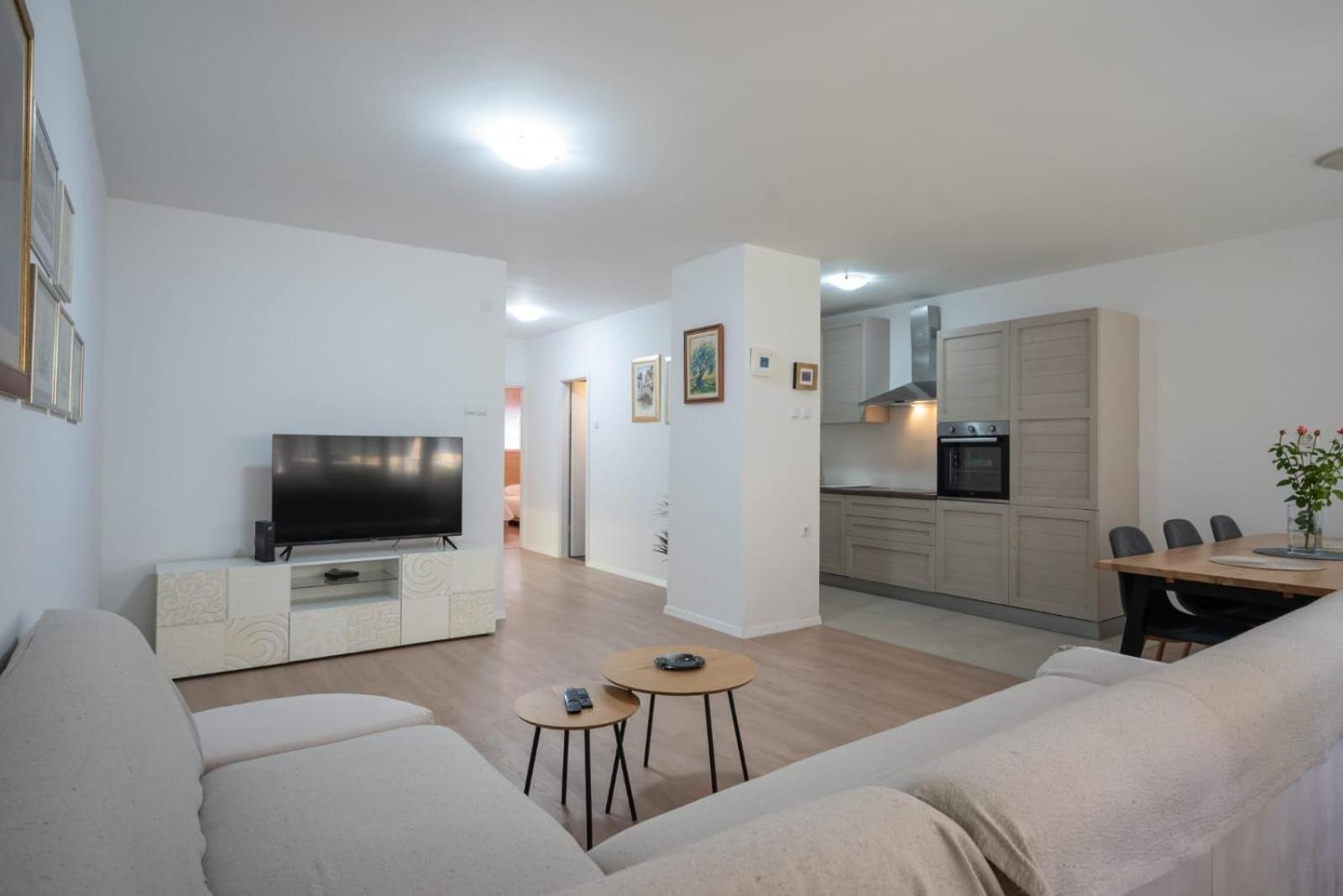 Apartamento Apartman Mirjana Split Exterior foto